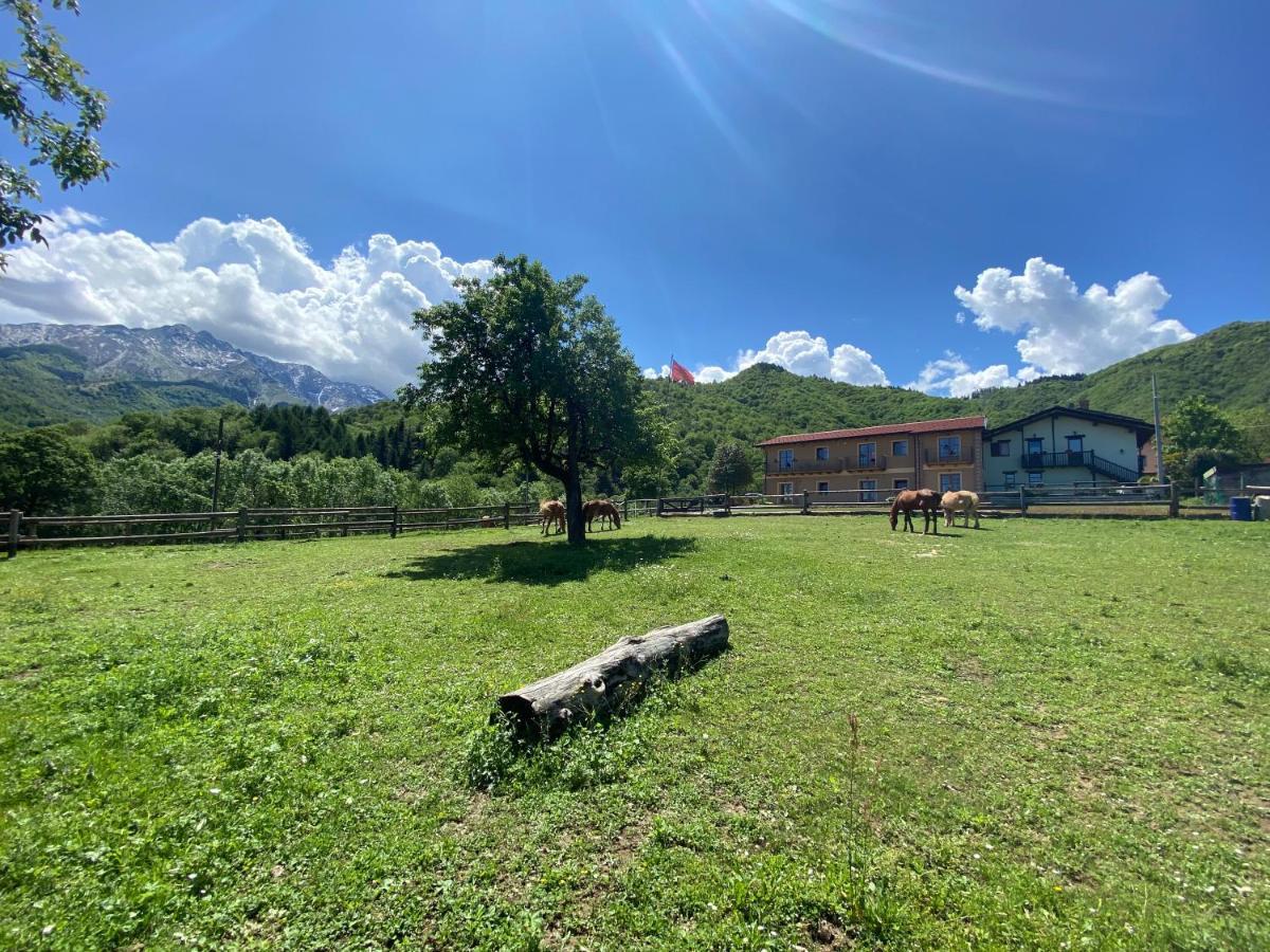Apartamento Ranch Enbruca Boves Exterior foto